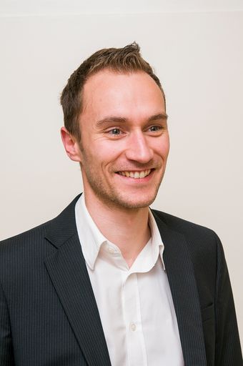 Vorschau Bild von Mag. Robert Wiedersich fungiert ab 1. September als
stellvertretender Chefredakteur des GEWINN