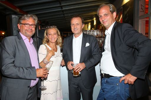 Vorschau Bild von v.l. Alexander Wrabetz, Kathrin Zechner, Thomas
Prantner und Martin Biedermann (alle ORF).