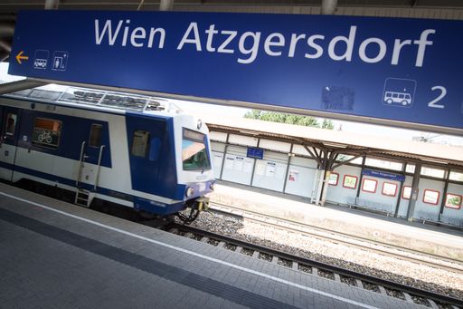 Reante Brauner, Sbahn, Liesing, Atzgersdorf,
Intervall kürzer, neue Züge,