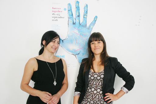 http://www.apa-fotoservice.at/galerie/8156 Im Bild v.l.n.r.:
Nataša Mackuljak und Ivana Marjanović (Leitungsteam Wienwoche)