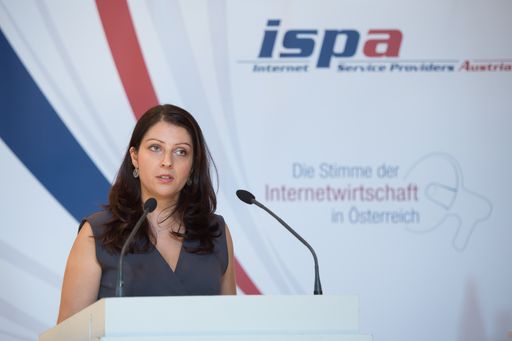  http://www.apa-fotoservice.at/galerie/8148
Eröffnung durch Staatssekretärin Muna Duzdar