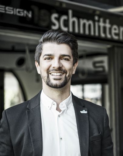 Vorschau Bild von Markus Papai hat bereits zahlreiche Erfahrungen
im Tourismus gesammelt und freut sich auf seine neuen Aufgaben bei
der Schmittenhöhebahn AG.