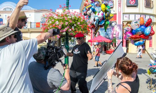 Vorschau Bild von Dreharbeiten im Wiener Prater vor dem Riesenrad
