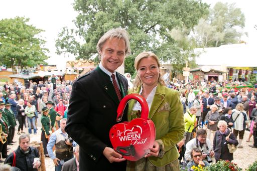Die Geschäftsführer des Wiener Wiesn-Fests,
Christian Feldhofer und Claudia Wiesner