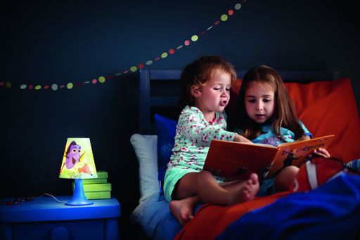 Vorschau Bild von Passend zum Kinofilm "Findet Dorie" sind ebenso
niedliche wie nützliche Kinderleuchten von Philips Lighting im
Handel erhältlich.