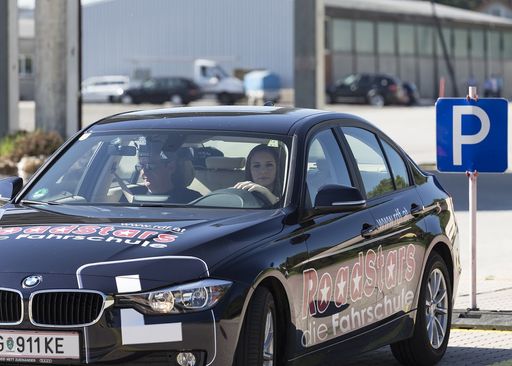 Vorschau Bild von Erste Fahrschule Europas setzt auf das Mobileye
Unfallpräventionssystem.