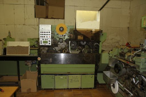 Vorschau Bild von Zoll hebt illegale Zigarettenproduktion in
Ostösterreich aus