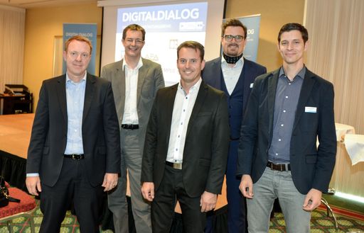  http://www.apa-fotoservice.at/galerie/8181 Personen
v.l.n.r. Michael Probst (SAS), Christian Kittl (evolaris), Jürgen
Krammer (Kapsch BusinessCom), Hannes Walter (evolaris), Christoph
Ehrenhöfer (PIDAS)