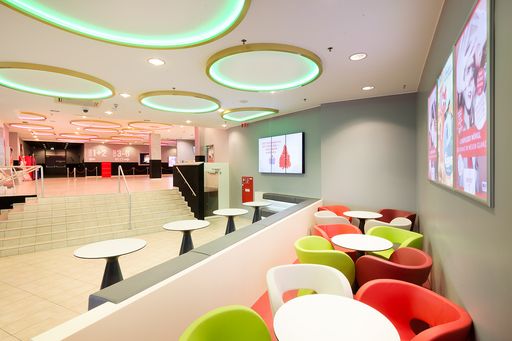 Vorschau Bild von Der neue Innenbereich mit stylischen
Designelementen und exklusiver Lounge Area