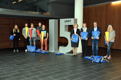  Geschenksaktion der Haller Kaufleute und des
Stadtmarketing Hall in Tirol
