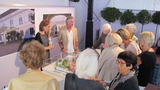 Vorschau Bild von Ing. Rupert Weber beantwortet Fragen zur Revitalisierung des
Sauerhof.