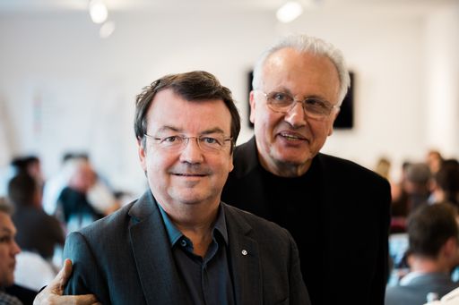 Vorschau Bild von Österreich Weinmarketing Geschäftsführer Willi Klinger mit dem
charismatischen Angelo Gaja