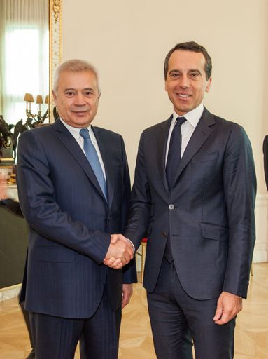 LUKOIL Präsident Vagit Alekperov zu Besuch bei Bundeskanzler Kern