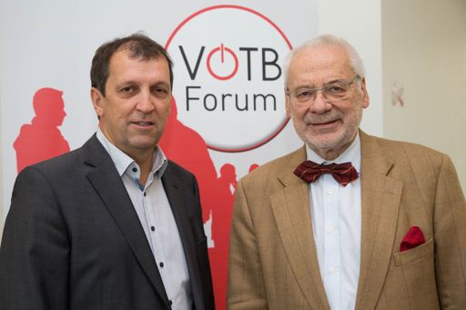  http://www.apa-fotoservice.at/galerie/8247 Im Bild
v.l.n.r.: Ing. Gregor Todt, Präsident des VÖTB und Dr. Erhard Busek