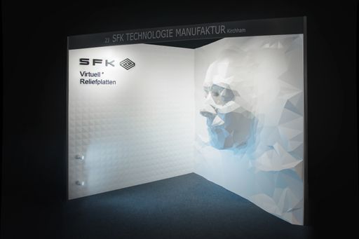 Vorschau Bild von Der aufwendig, produzierte Messestand weckte großes
Interesse auf der architect@work.