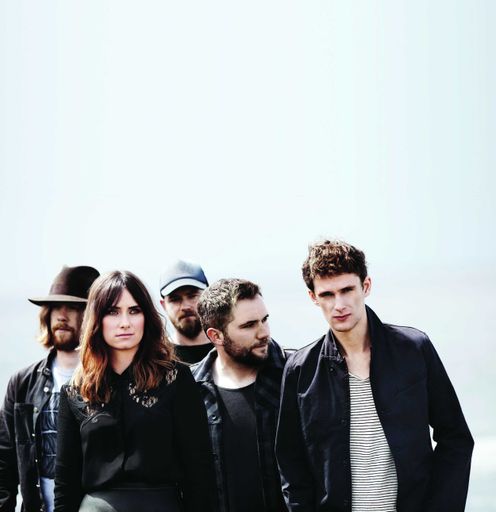Vorschau Bild von Am 1. November startet die Band in Los Angeles
ihre große Tour, die sie über Irland und England am 18. Februar 2017
auf den Hauser Kaibling führen wird, wo das bislang einzige
Österreich-Konzert auf dem Programm steht.