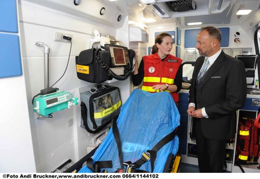 Vorschau Bild von Technische Ausstattung des Krankentransporters