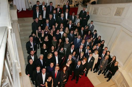http://www.apa-fotoservice.at/galerie/8374 Die
Aussteller der 48. ART&ANTIQUE auf der Feststiege der Wiener
Hofburg.