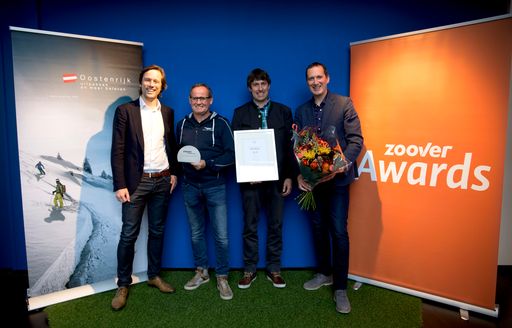  Auszeichnung "Zoover Award" zur "besten Wintersportdestination"