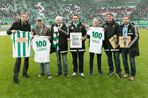 v.l.n.r:: Kurt Raunjak (wienweit Medien), Gunther
Schmidek (W24), Andy Marek (SK Rapid), Christoph Peschek (SK Rapid),
Michael Kofler (W24), Peter Klinglmüller (SK Rapid), Lorenz
Kirchschlager (SK Rapid)