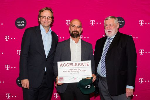 T-Mobile Umwelt- und Nachhaltigkeitspreise 2016. 1.
Platz TUN-Preisträger "InterprAID" mit 20.000 Euro Fördergeld für
Dolmetsch-Onlineplattform.