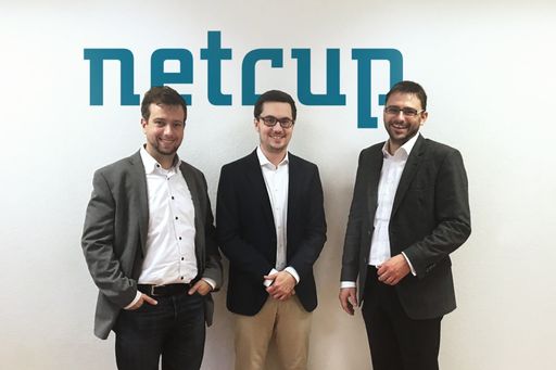  vlnr.: Felix Preuß, Geschäftsführer Netcup, Alexander
Windbichler, CEO Anexia, Oliver Werner, Geschäftsführer Netcup