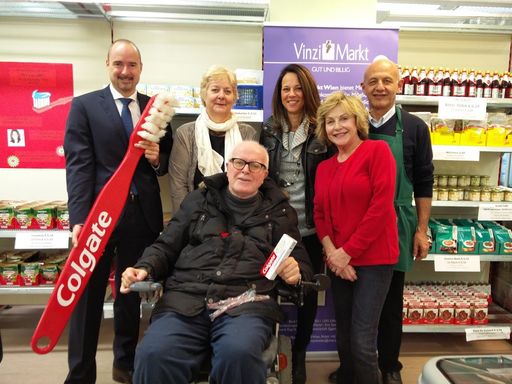 Vorschau Bild von Vinzi-Markt 25.11.2016: Kostenlose Zahnbürsten für arme Menschen