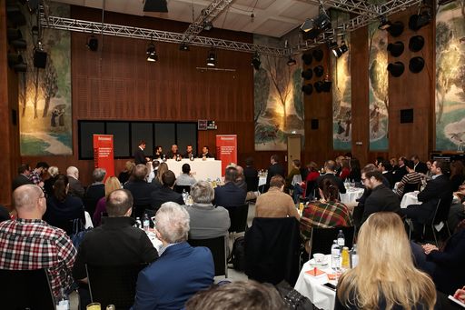 Vorschau Bild von Medien- und Kommunikationsexperten diskutierten bei
OTSconnect über Anwendungen und Entwicklungspotenziale von Chatbots
