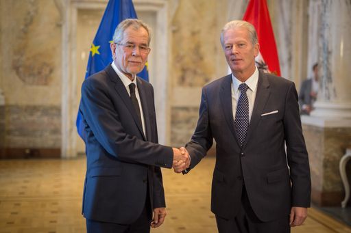 Vorschau Bild von Mitterlehner: Partnerschaftliche und zukunftsorientierte
Zusammenarbeit mit Alexander Van der Bellen
