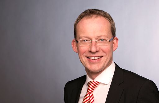 Bernd Sauer neuer Vorstand der Goetzfried AG in
Wiesbaden. Weiterer Text über ots und www.presseportal.de/nr/122506
/ Die Verwendung dieses Bildes ist für redaktionelle Zwecke
honorarfrei. Veröffentlichung bitte unter Quellenangabe:
"obs/Allgeier Experts SE/Goetzfried AG"