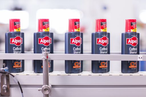 Vorschau Bild von Produktion des Alpecin C1 Shampoos in Deutschland
mit asiatischem Etikett: