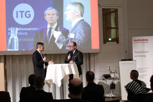  eutema Geschäftsführer Dr. Erich Prem im Gespräch
mit Moderator Gerald Groß