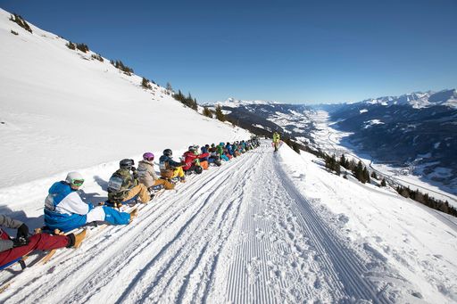 Vorschau Bild von Traumhafte Aussichten aus der Wildkogel-Arena
machten die Rekordfahrt zum Genuss.