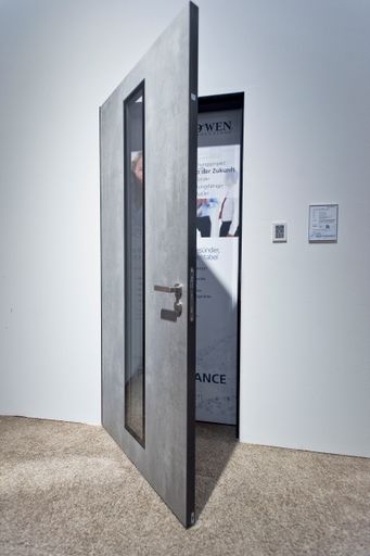 Vorschau Bild von Schaubild 2: JELD-WEN Office-Türlösung mit
integrierter LightGlass-Technologie ohne Beleuchtung