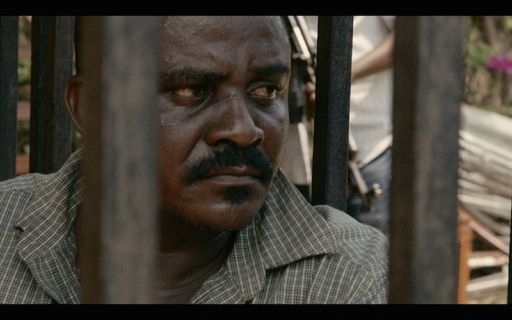 Boniface Matthew Malyango, alias Shetani (‚Teufel’)
unmittelbar nach seiner Verhaftung
