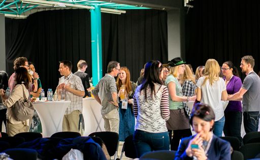 2. ABCstar – Austrian Blogger Conference 21.-22.
April 2017, Tabakfabrik Linz | Networking, Workshops & Keynotes für
BloggerInnen