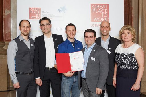  Der Wiener IT-Dienstleister wurde zum zweiten Mal
in Folge bei der gestrigen Verleihung des Great Place to Work®
Instituts im Gartenpalais Liechtenstein zum besten Arbeitgeber
Österreichs ausgezeichnet.