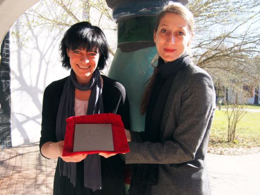 Rogner Bad Blumau unter den Top 3 in der Kategorie
„Innovative Spa Concepts“. Spa Managerin Isabella Schreiner und
Direktorin Melanie Franke freuen sich über die Auszeichnung.
