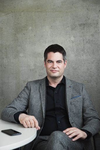 Vorschau Bild von Gero Niemeyer, 43, wird mit 1. April 2017 die
Aufgabe des Geschäftsführers Finanzen (CFO) im Vorstand von T-Mobile
Austria übernehmen.