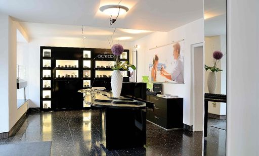  Innenansicht der acredo Trauring-Lounge in Dornbirn