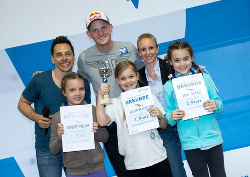 Vorschau Bild von Die Gewinnerinnen/Gruppe Mädchen