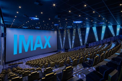  IMAX Saal im Hollywood Megaplex PlusCity mit der
größten Leinwand Österreichs