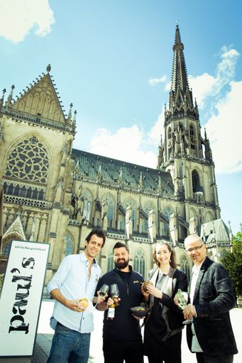  Präsentieren Linz erstes Soulfood Festival: Alda
Morocutti, Ferenc Fellner, Paul Gürtler, Edi Altendorfer (v.l.n.r.)