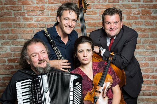 Vorschau Bild von Musikkabarett mit Landstreich plus beim 25. NÖ
Volksmusikfestival aufhOHRchen. 9. Juni 2017, 20.00 Uhr, Stadthalle
Ybbs