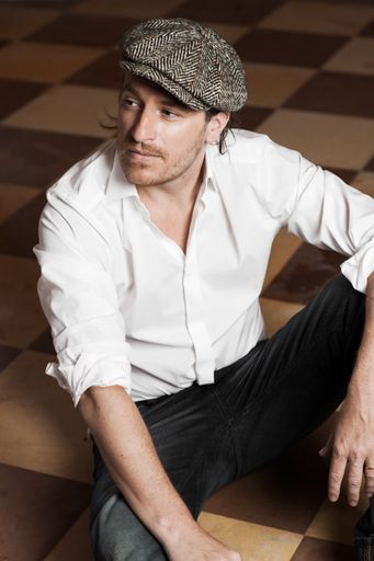  Foto zu Doppelplatin für Parov Stelar in Italien!