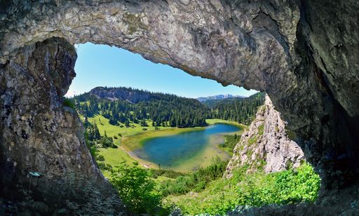  Sackwiesensee im HOCHschwabgebiet: Einer der
HÖCHgelegenen Badenseen Europas