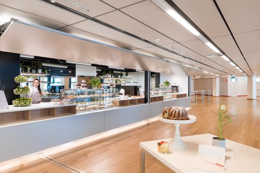 Vorschau Bild von Foyer Café im Austria Center Vienna