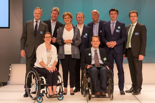 Andreas Treichl, Sabine Weber-Treiber, Julian M.
Hadschieff, Bettina Glatz-Kremsner, Peter Oswald, Gregor Demblin,
Frank Hensel, Robert Zadrazil, Johannes Kopf