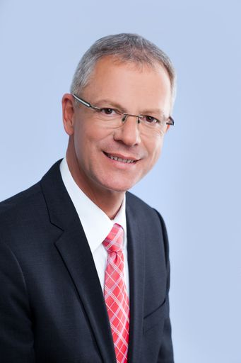 Gerhard Krennmair - Geschäftsführer von Dr. Pendl &
Dr. Piswanger (P&P) - setzt auf Digitalisierung der
Geschäftsprozesse