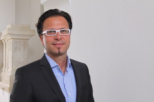 Mitte Mai hat Alexander Kery als neuer Prokurist
und Marketing-Leiter seine Tätigkeit bei Burgenland Tourismus
aufgenommen.